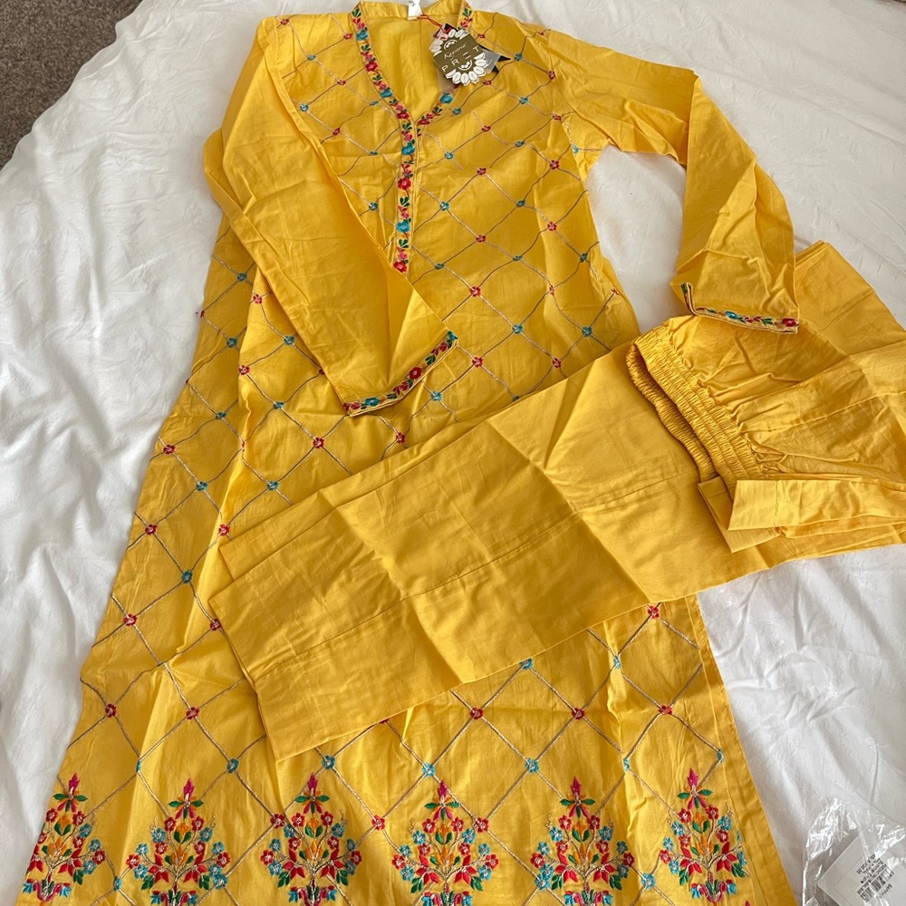 Shalwar Kameez BRAND NEW